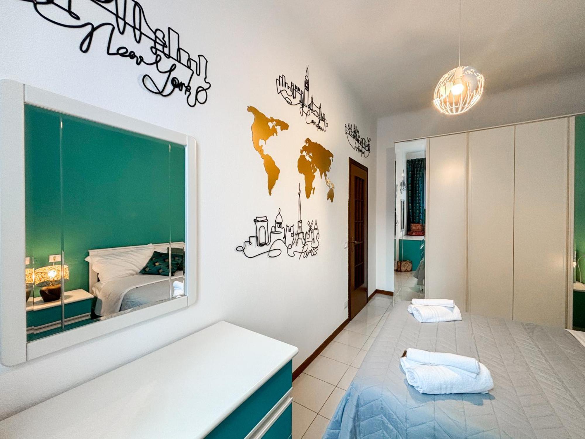 Appartamento Elegant Three-room In Porta Romana Milano